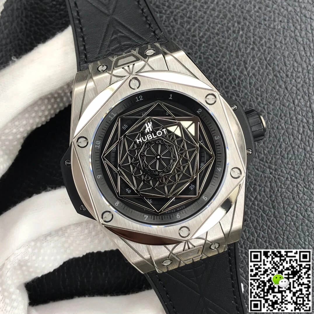 Hublot Big Bang 415.NX.1112.VR.MXM16 WWF Factory 1:1 Best Edition Replica Watch Black Dial Strap